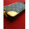 Pochette Louis Vuitton Marly dragonne en toile monogram