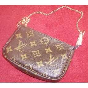 Mini Pochette Louis Vuitton