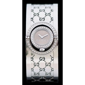 Montre Gucci Twirl acier diamants