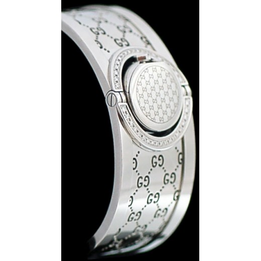 Montre Gucci Twirl acier diamants