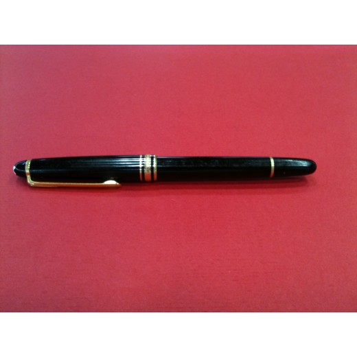 Stylo plume Montblanc Meisterstück noir