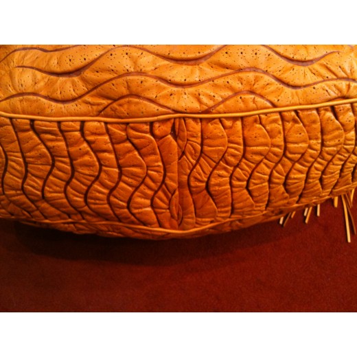 Sac Versace en cuir orange