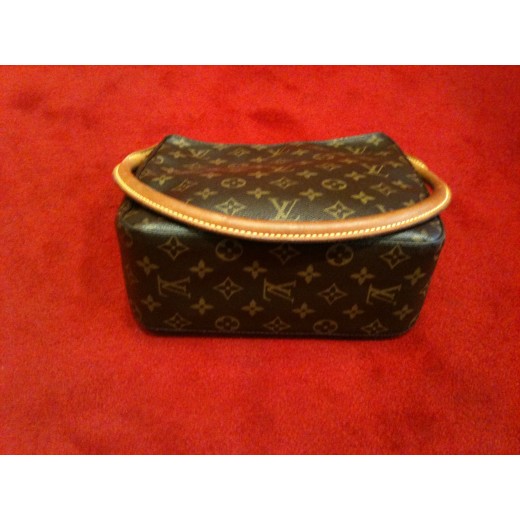 Sac Louis Vuitton Looping mm