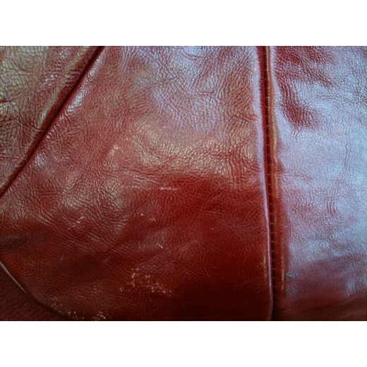 Sac Yves Saint Laurent Monbasa en cuir rouge et corne de cerf