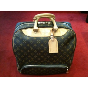 Sac Louis Vuitton Evasion en toile monogram