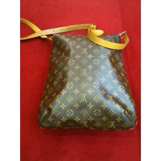 Sac Louis Vuitton Musette en toile monogram