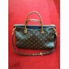 Sac Louis Vuitton Pallas en toile monogram Noir