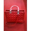 Sac Dior Lady Dior en agneau rouge