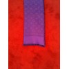 Châle Monogram Louis Vuitton violet en soie et laine.