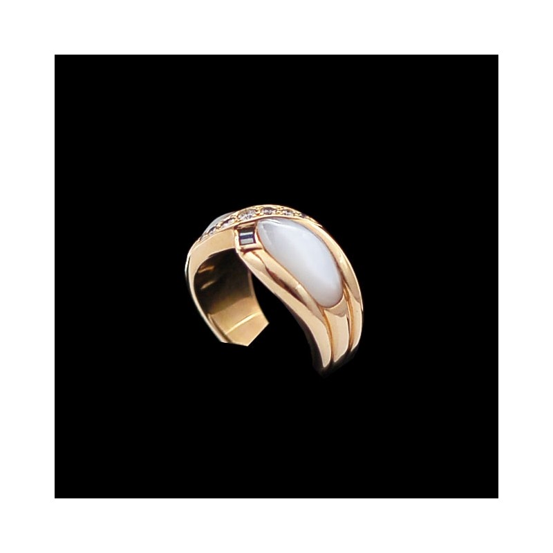 Bague Mauboussin crois e en or diamants nacre et saphirs