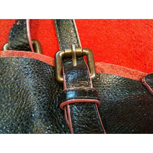 Sac Gérard Darel 24H Modèle Jamie En Cuir De Veau Bleu - Occasion