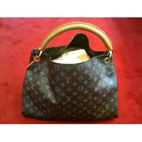 Sac Louis Vuitton Arsty en toile monogram