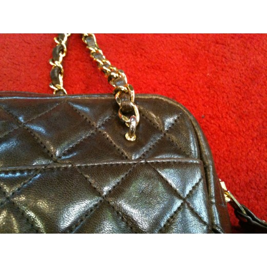 Sac Chanel en cuir matelassé chocolat