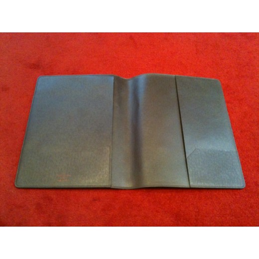 Couverture Agenda de bureau  Louis Vuitton en toile damier.