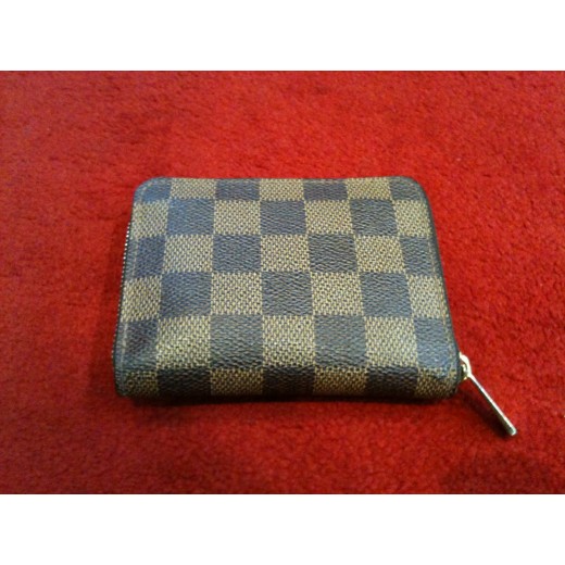 Porte-monnaie Louis Vuitton Zippy en toile damier 