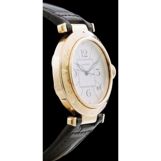 Montre Cartier Pasha automatique en or