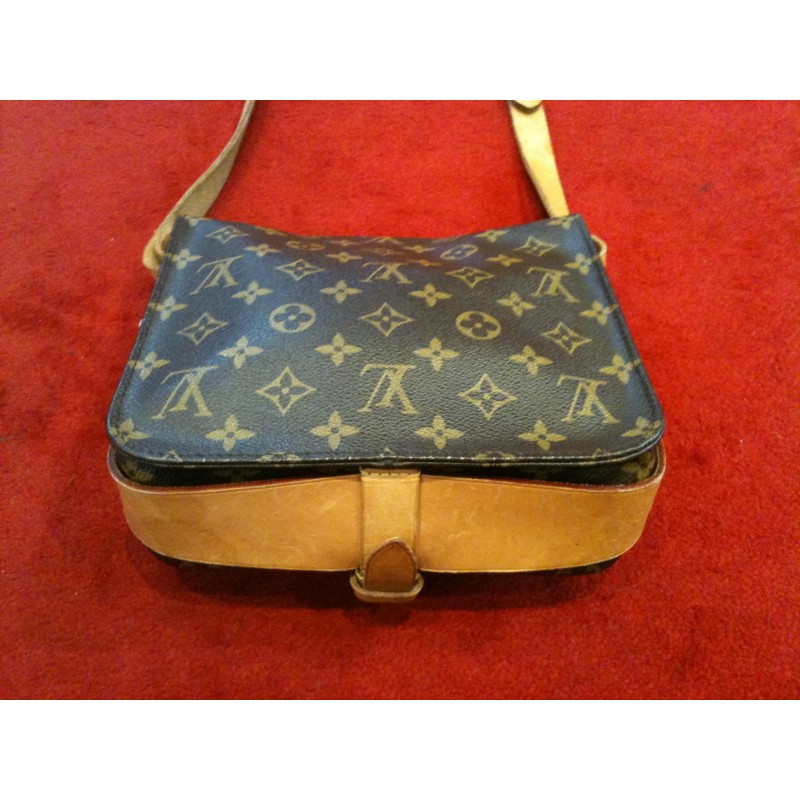 Louis Vuitton Cartouchière Toile monogramme GM