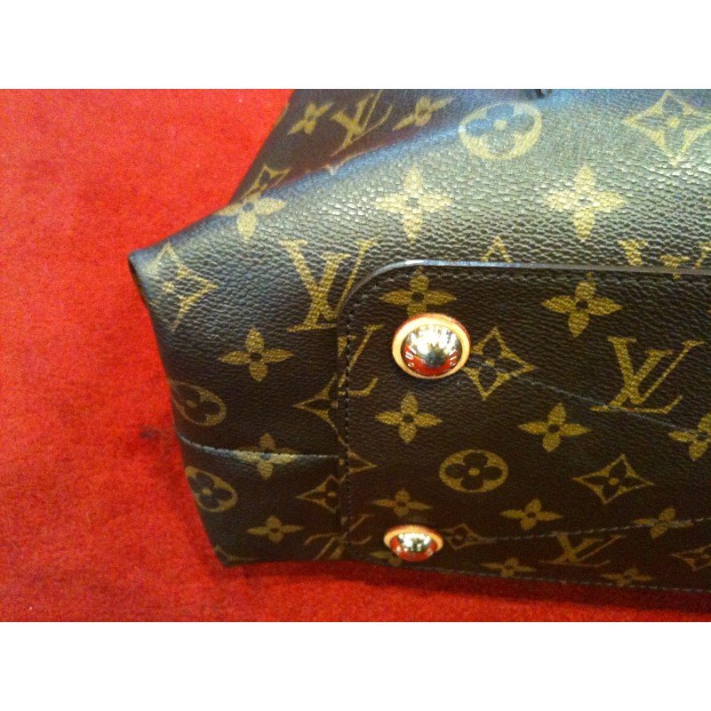 Sac Louis Vuitton Olympe PM en toile monogram et cuir