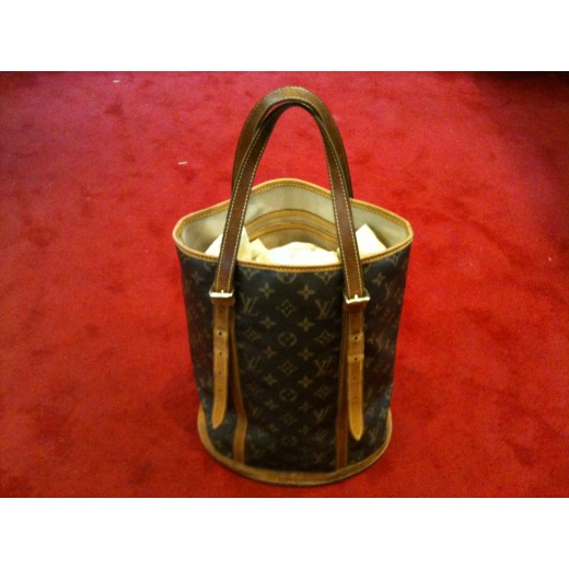 Sac Louis Vuitton Bucket GM en toile monogram