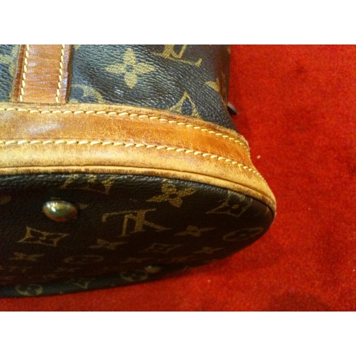 Sac Louis Vuitton Bucket GM en toile monogram