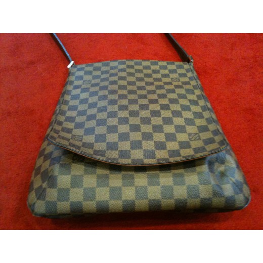 Sac Louis Vuitton  Musette en toile damier ébène