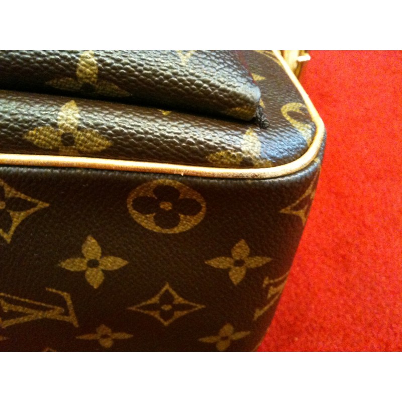 Sac de ville Louis Vuitton Excentri-cité en toile monogram 