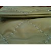 Sac Chanel en cuir matelassé beige