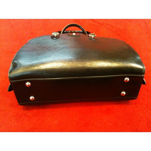 Sac Louis Vuitton Pont Neuf GM en cuir épi noir