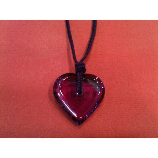 Collier Baccarat Coeur en cristal violet