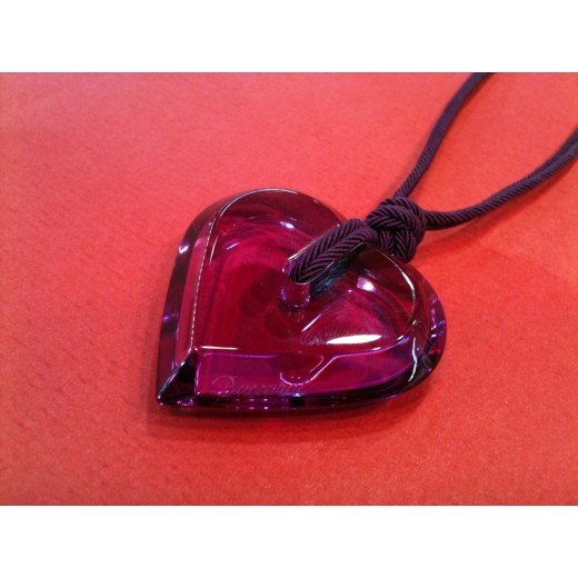 Collier Baccarat Coeur en cristal violet