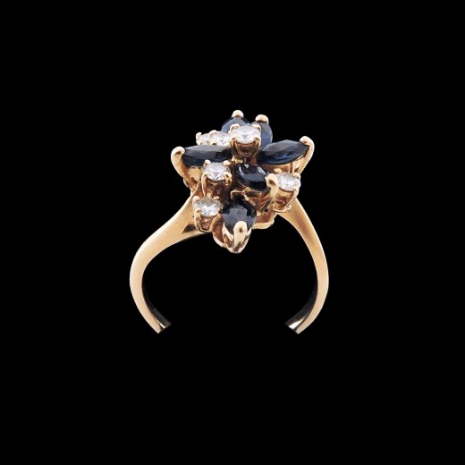 Bague diamants et saphirs navettes
