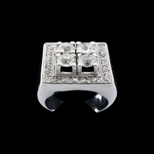 Bague ancienne rectangulaire diamants