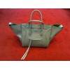 Sac Céline Luggage Phantom MM en veau grainé taupe