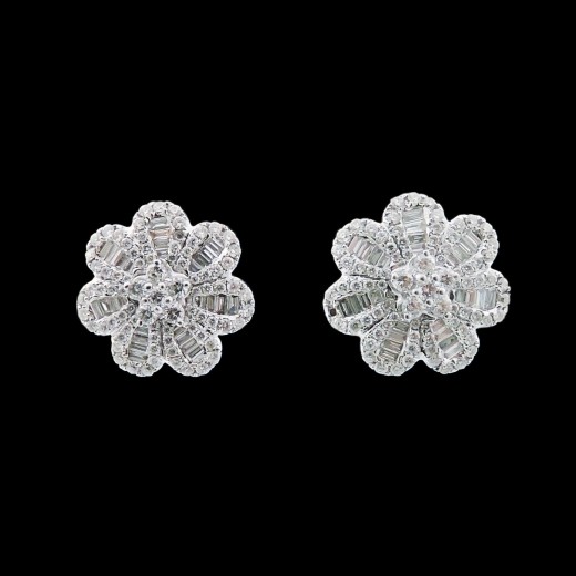 Boucles d'oreilles fleurs diamants