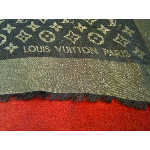 Châle Louis Vuitton Monogram Shine chocolat