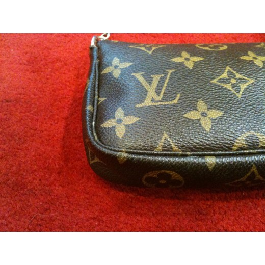 Pochette Mini Louis Vuitton en toile Monogram