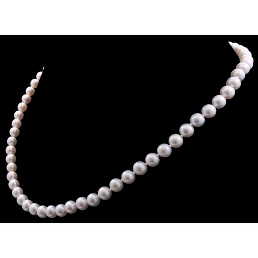 Collier perles de culture en chute