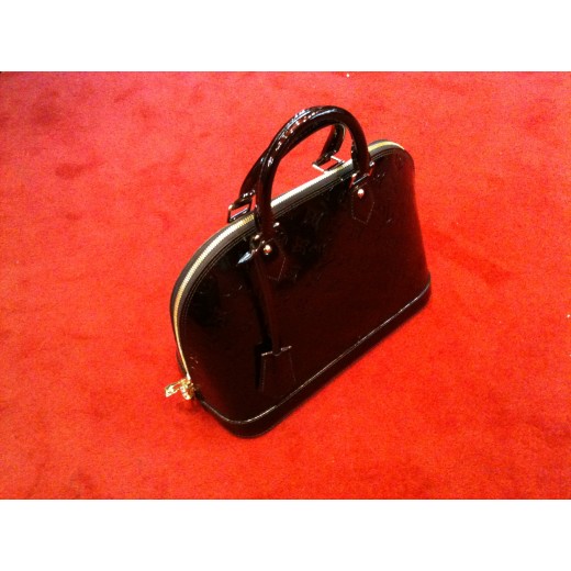 Sac Louis Vuitton Alma PM en cuir monogram vernis