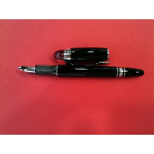 Stylo plume Montblanc Starwalker platinum