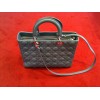 Sac Dior Lady Dior en cuir gris