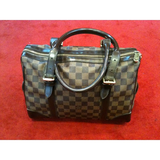 Sac Louis Vuitton Berkeley avec bandoulière en toile damier ébène