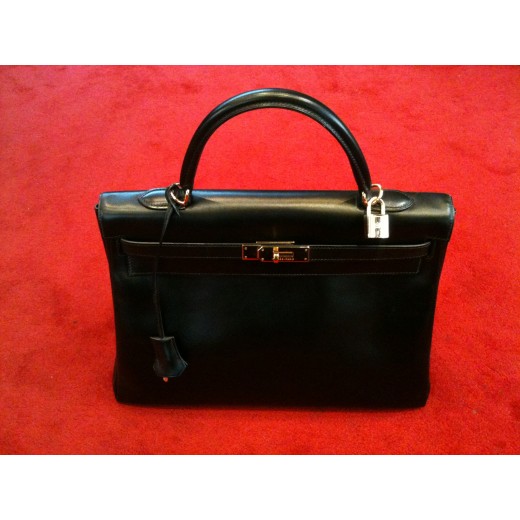 Sac Hermès Kelly 35 en cuir noir