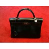 Sac Hermès Kelly 35 en cuir noir