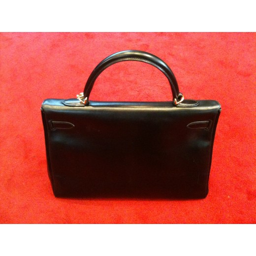Sac Hermès Kelly 35 en cuir noir