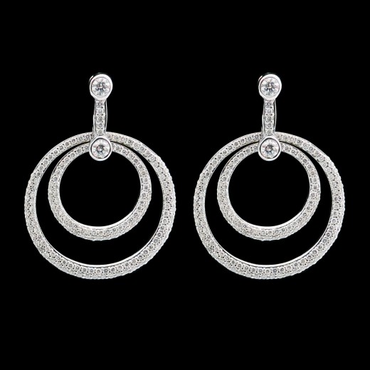 Boucles d'oreilles pendantes en or et diamants