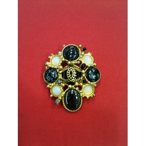 Broche Chanel 