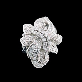 Bague ancienne fleur diamants