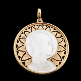 Médaille ancienne Vierge en or et nacre