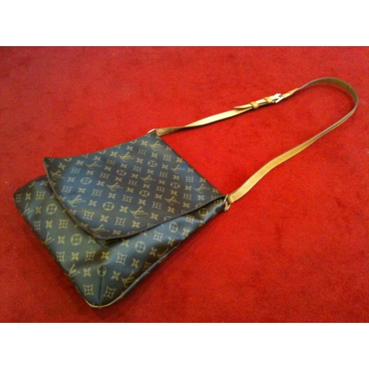 Sac Louis Vuitton Musette en toile monogram