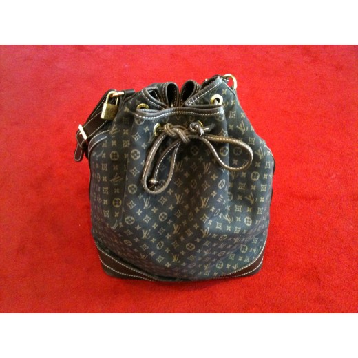 Sac Louis Vuitton Noé en toile monogram mini lin